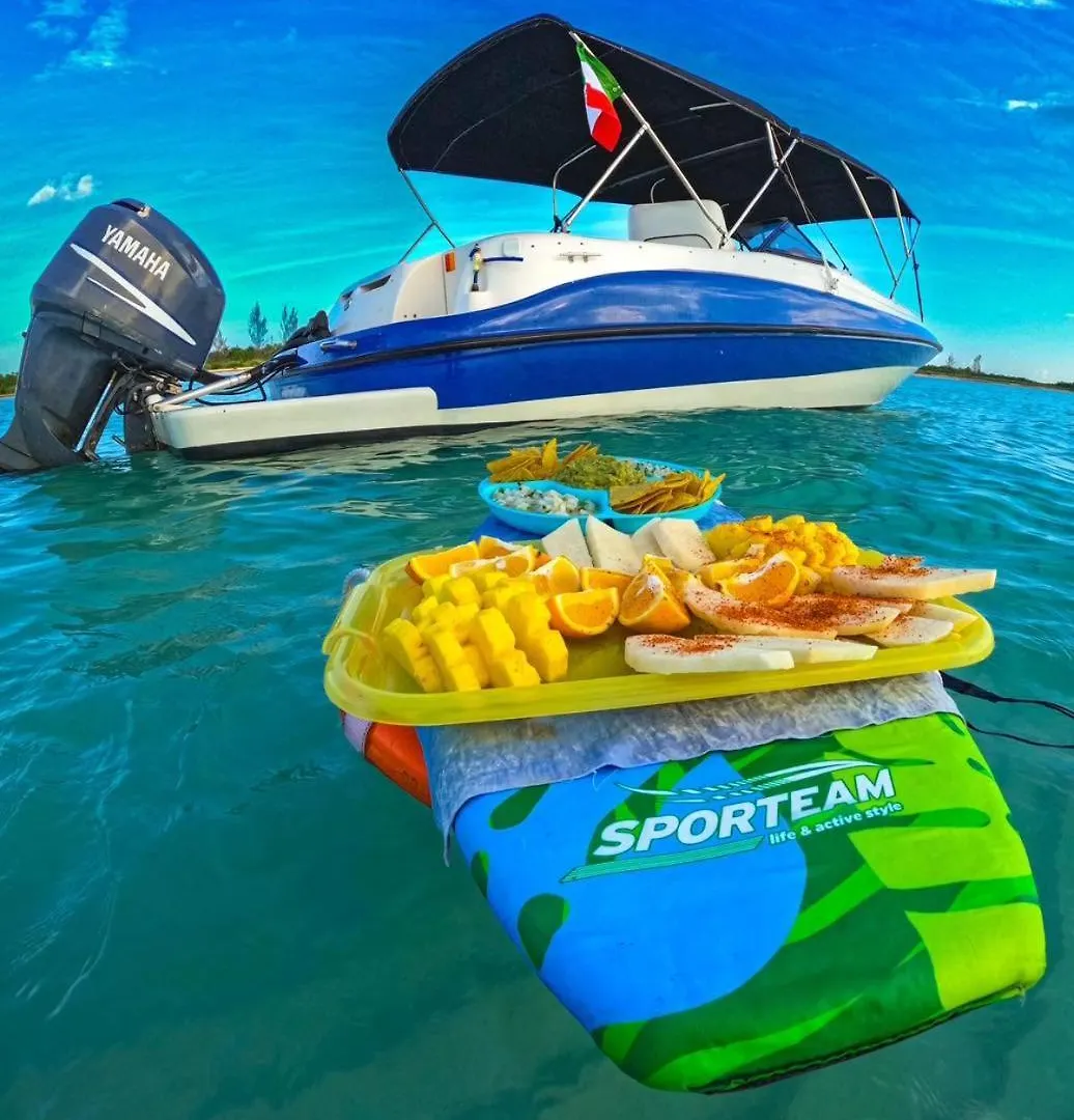 Ubicacion Privilegiada Con Encanto Y Vibra Local Cozumel 0*,  Meksyk